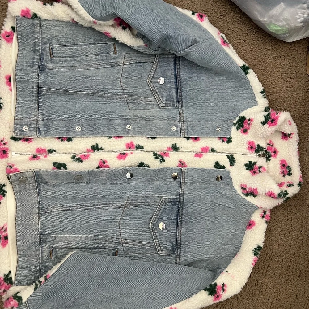Mable Floral Fleece Jean Jacket - Picture 2 of 3